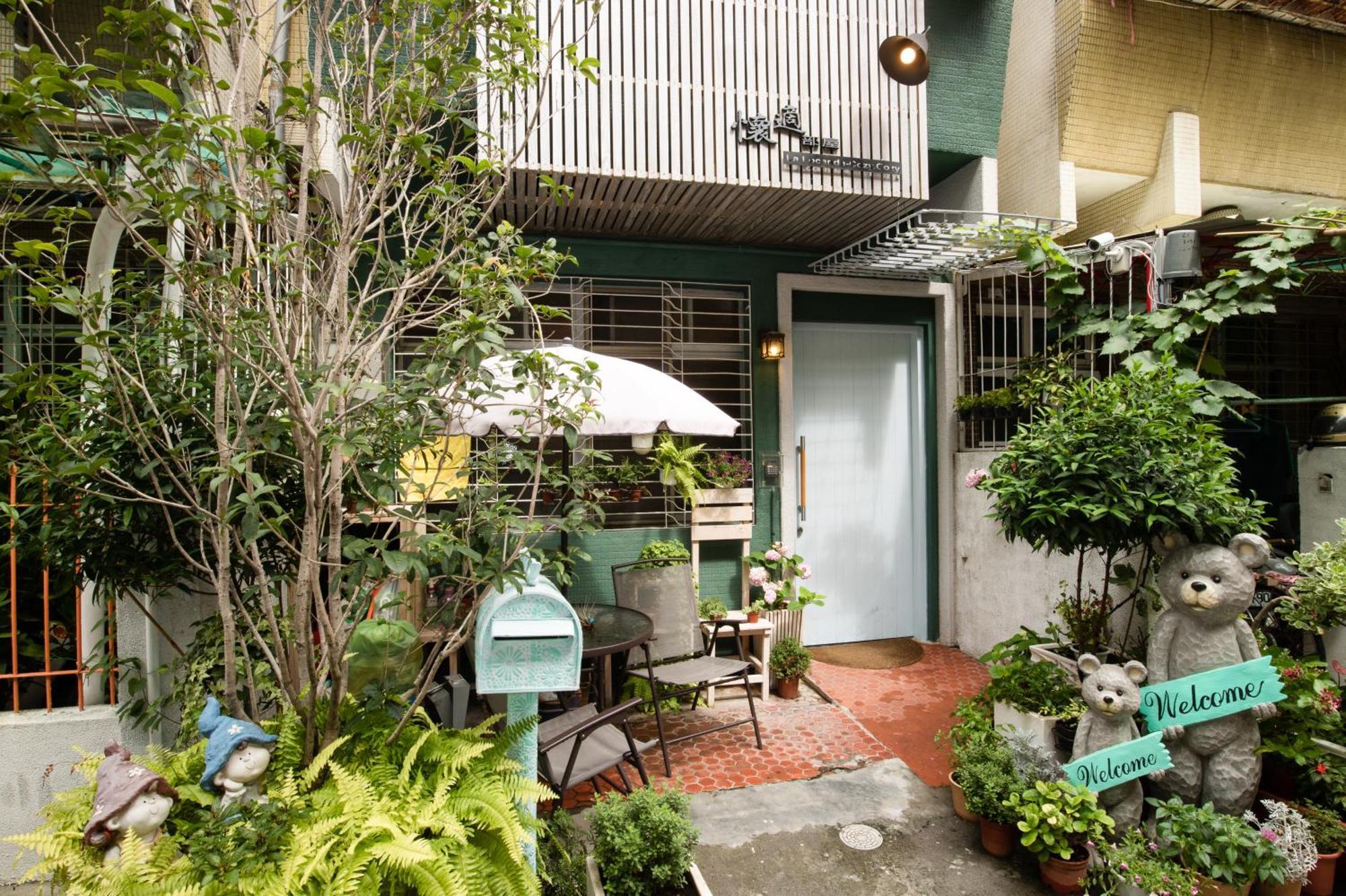 Cozy Cozy Hostel 타이난 외부 사진